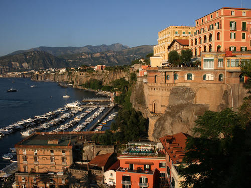 amalfi holidays with air