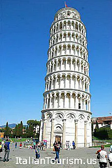 pisa-leaning-tower-tuscany-sightseeing