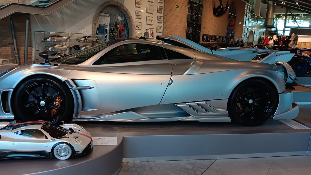 pagani movable art